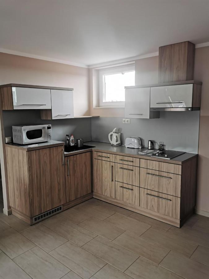 Szabo Lux Apartman Sarvar Luaran gambar